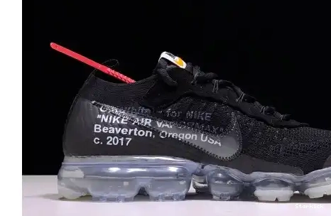  AA3831-002 Air Black O-W VaporMax 0510